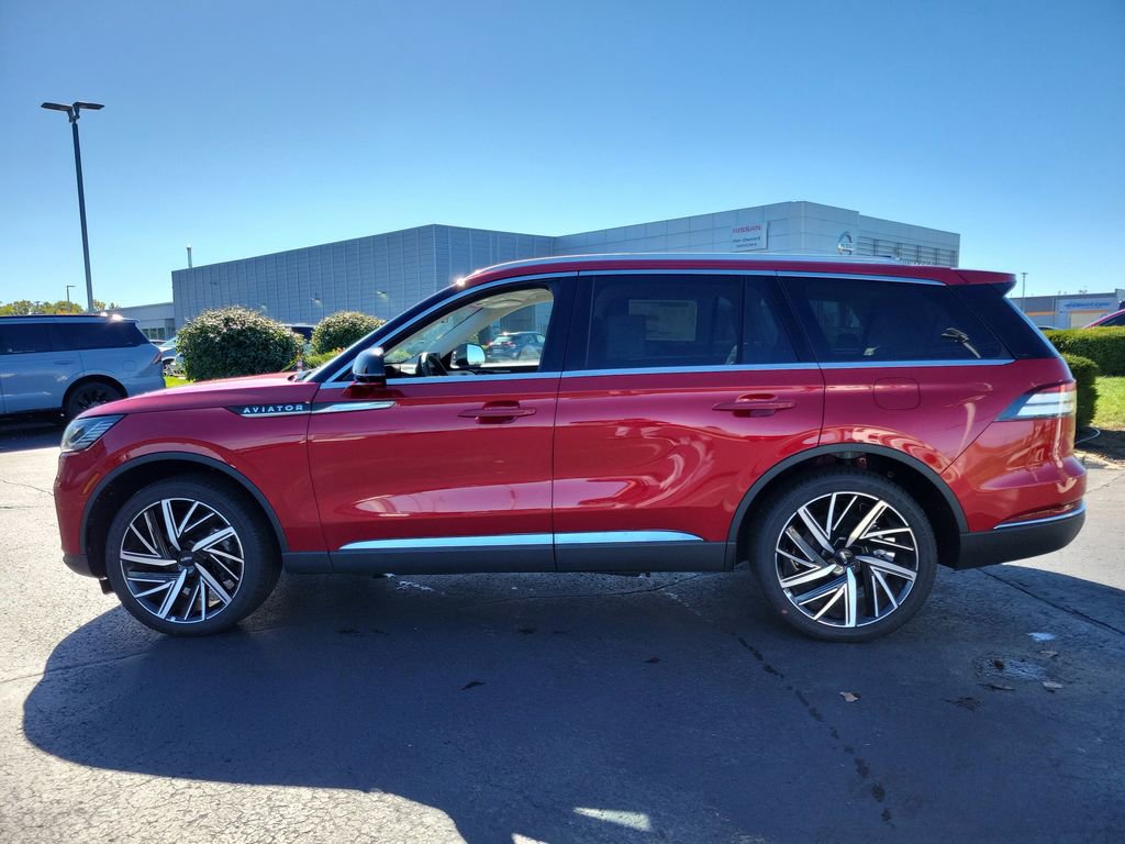 New 2025 Lincoln Aviator Reserve w/ Equipment Group 201A image 7