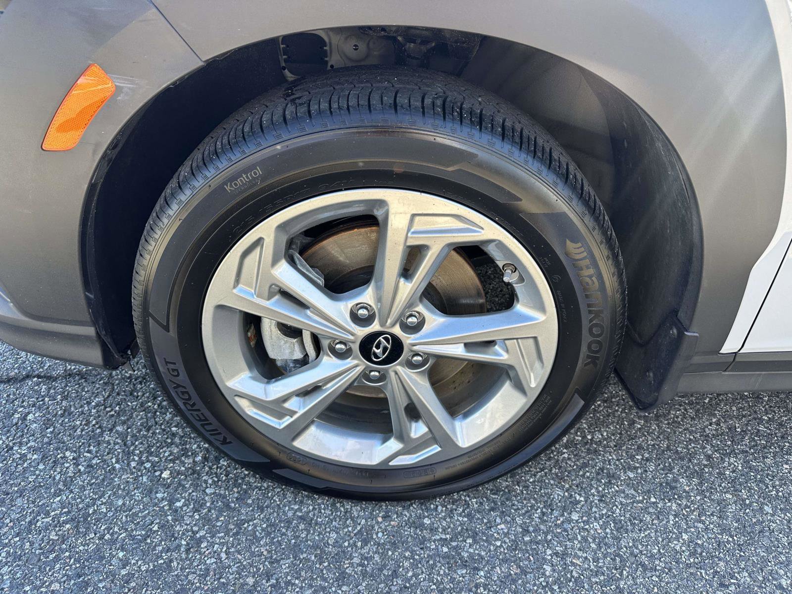 Used 2023 Hyundai Kona SEL image 8