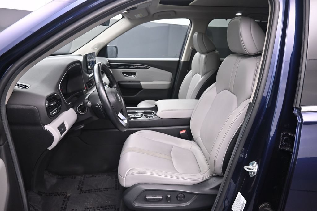 Certified 2024 Honda Pilot Touring image 20