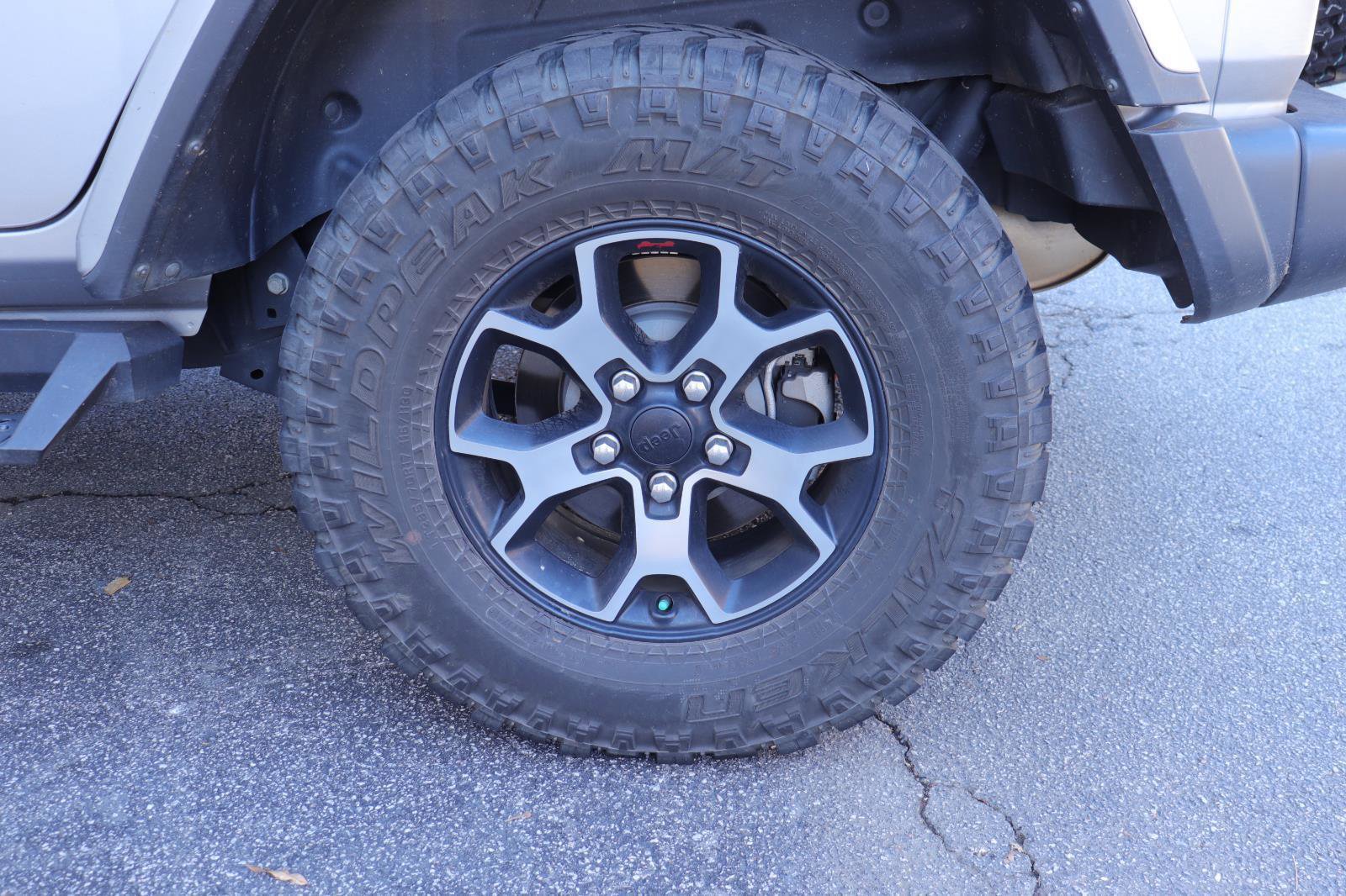 Used 2019 Jeep Wrangler Unlimited Rubicon image 38