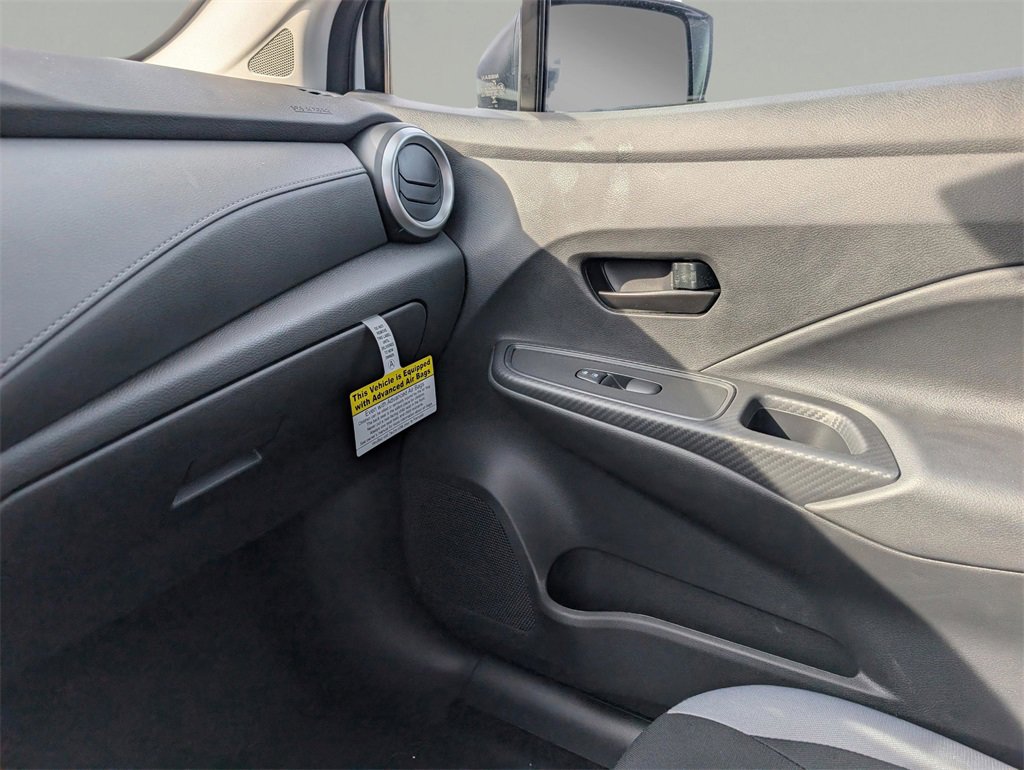 New 2025 Nissan Versa S image 28