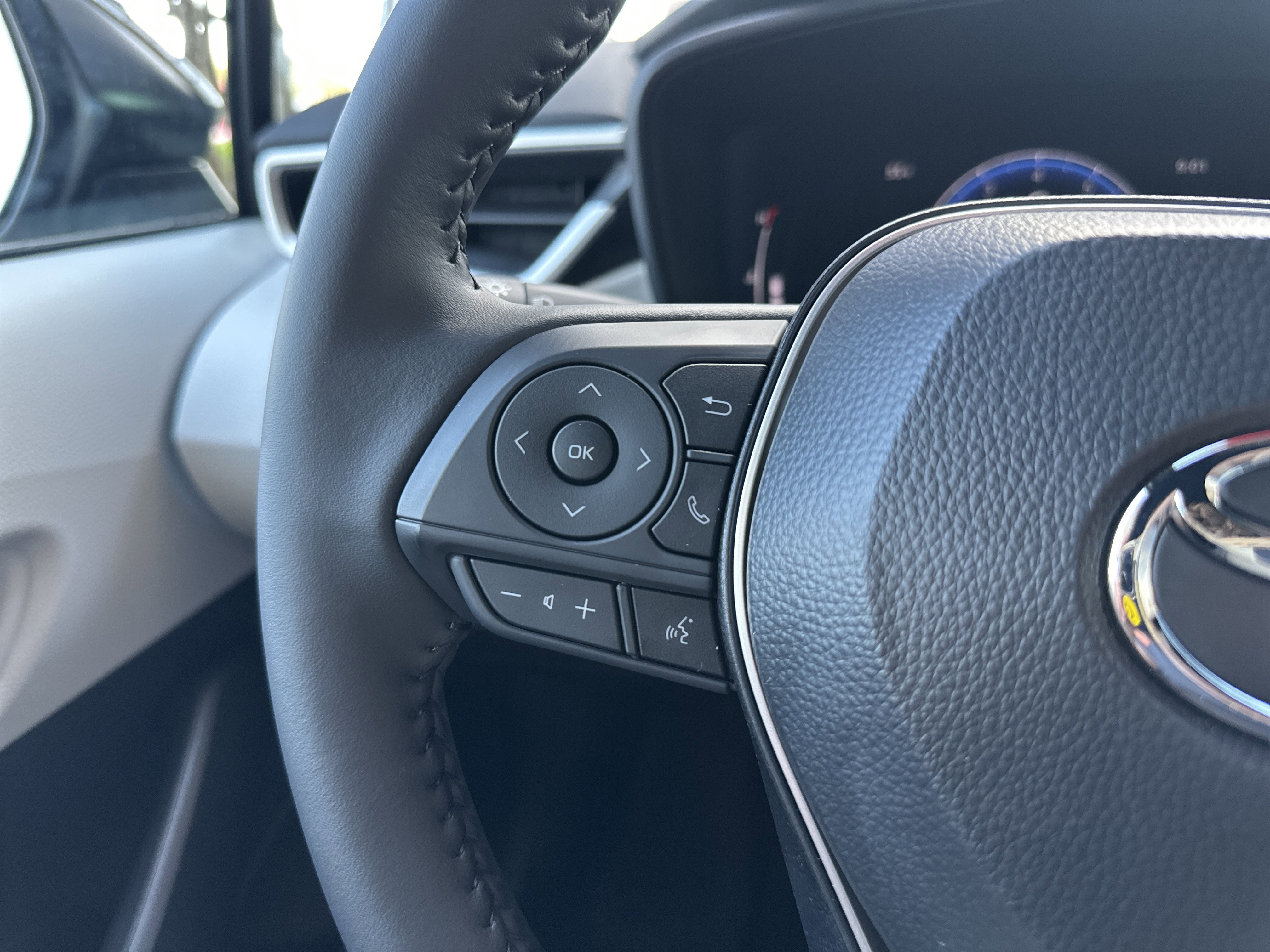 New 2026 Toyota Corolla SE image 24