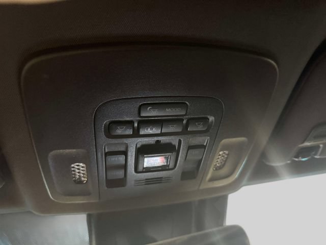 Used 2020 Toyota Avalon Limited w/ Advanced Safety Package FWD image 38
