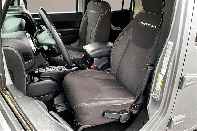 Used 2014 Jeep Wrangler Unlimited Rubicon w/ Dual Top Group image 17