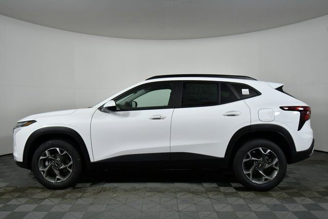 New 2026 Chevrolet Trax LT w/ Driver Confidence Package image 16