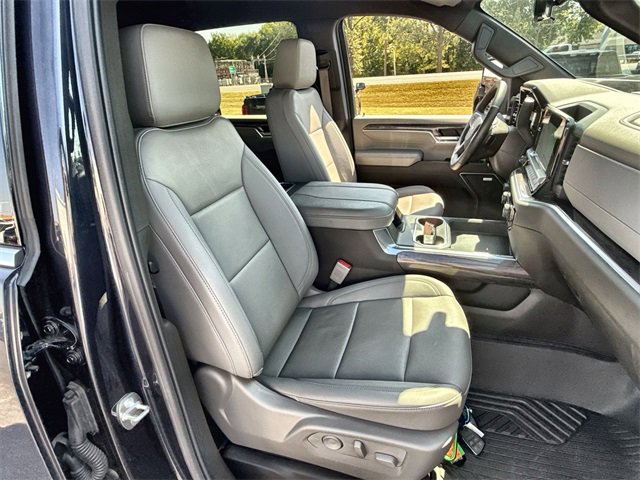 Certified 2024 Chevrolet Silverado 2500 LTZ w/ LTZ Premium Package image 28