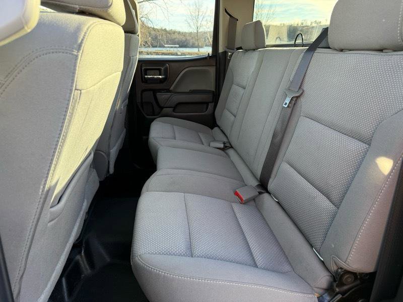 Used 2019 Chevrolet Silverado 2500 W/T image 17