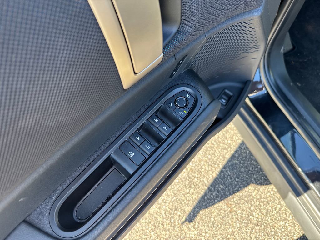 Used 2025 MINI Cooper Countryman S image 13