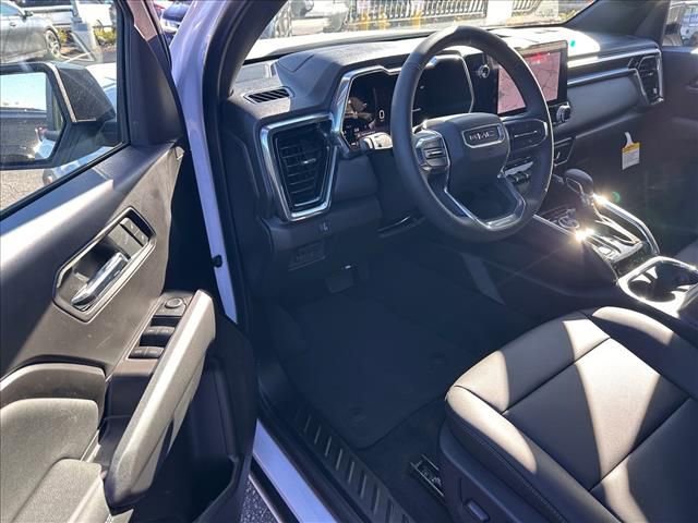 New 2026 GMC Canyon Elevation w/ Convenience Package image 17