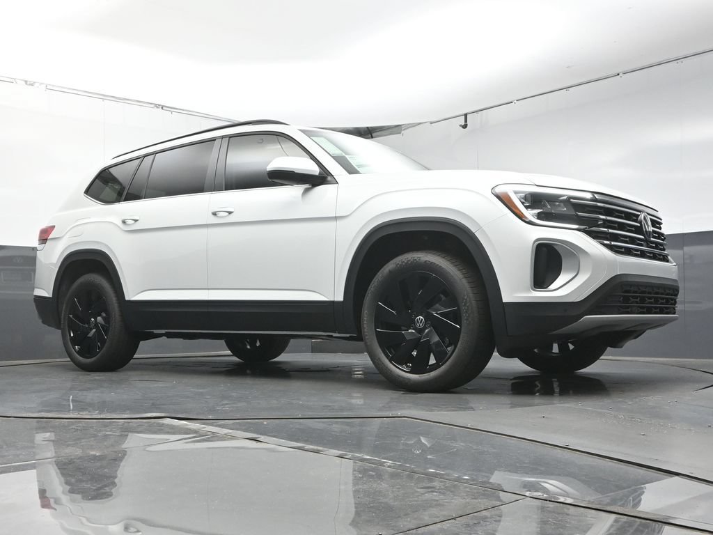 New 2026 Volkswagen Atlas SE FWD image 41