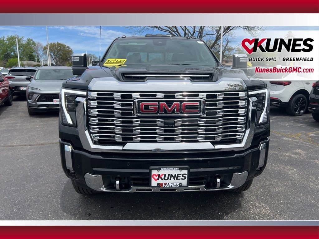 New 2026 GMC Sierra 2500 Denali w/ Denali Reserve Package AWD/4WD image 13