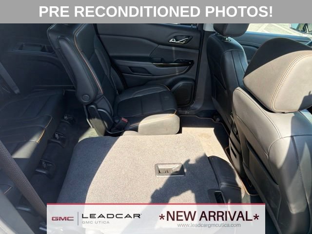 Used 2023 GMC Acadia AT4 w/ Technology Package AWD/4WD image 16