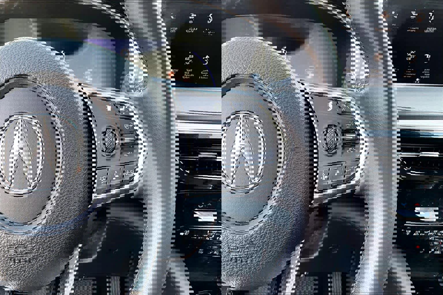 Used 2023 Acura MDX SH-AWD w/ Technology Package image 23