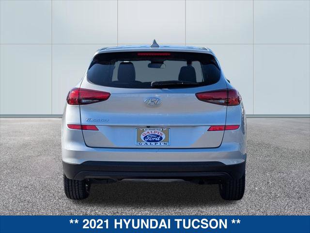 Used 2021 Hyundai Tucson SE image 4
