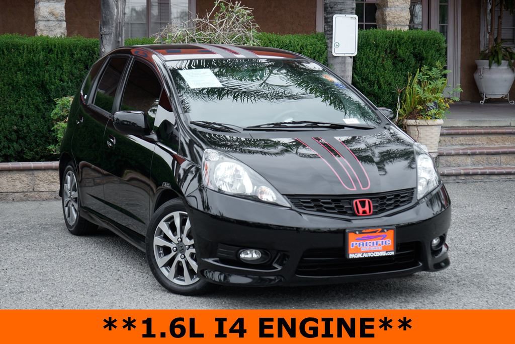 Used 2013 Honda Fit Sport image 2