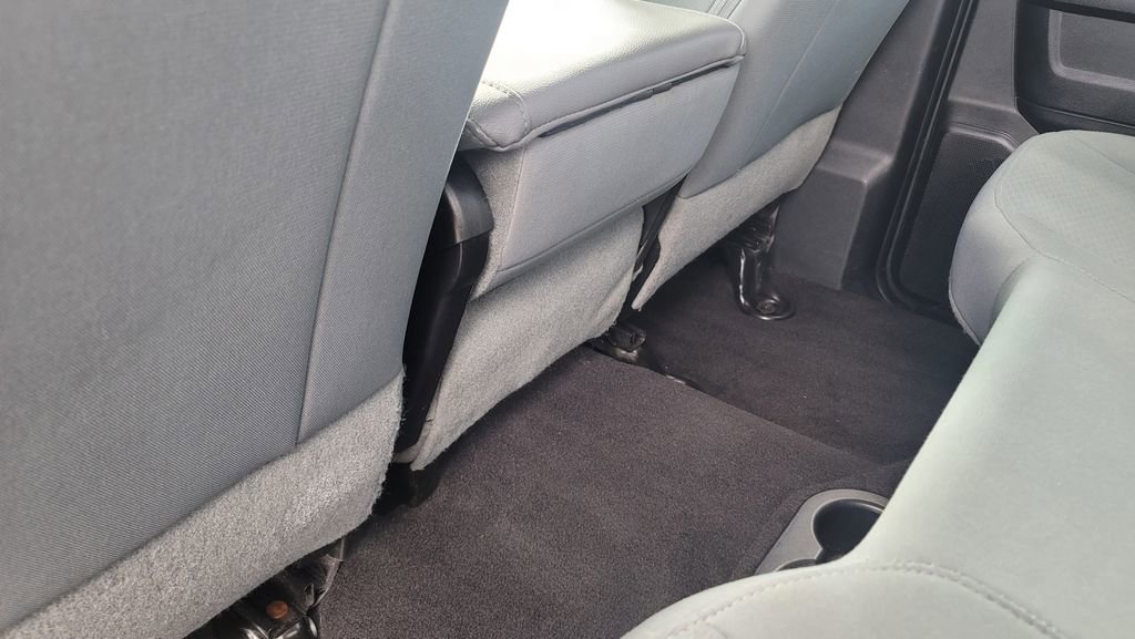 Used 2017 RAM 1500 Express w/ Express Value Package image 26