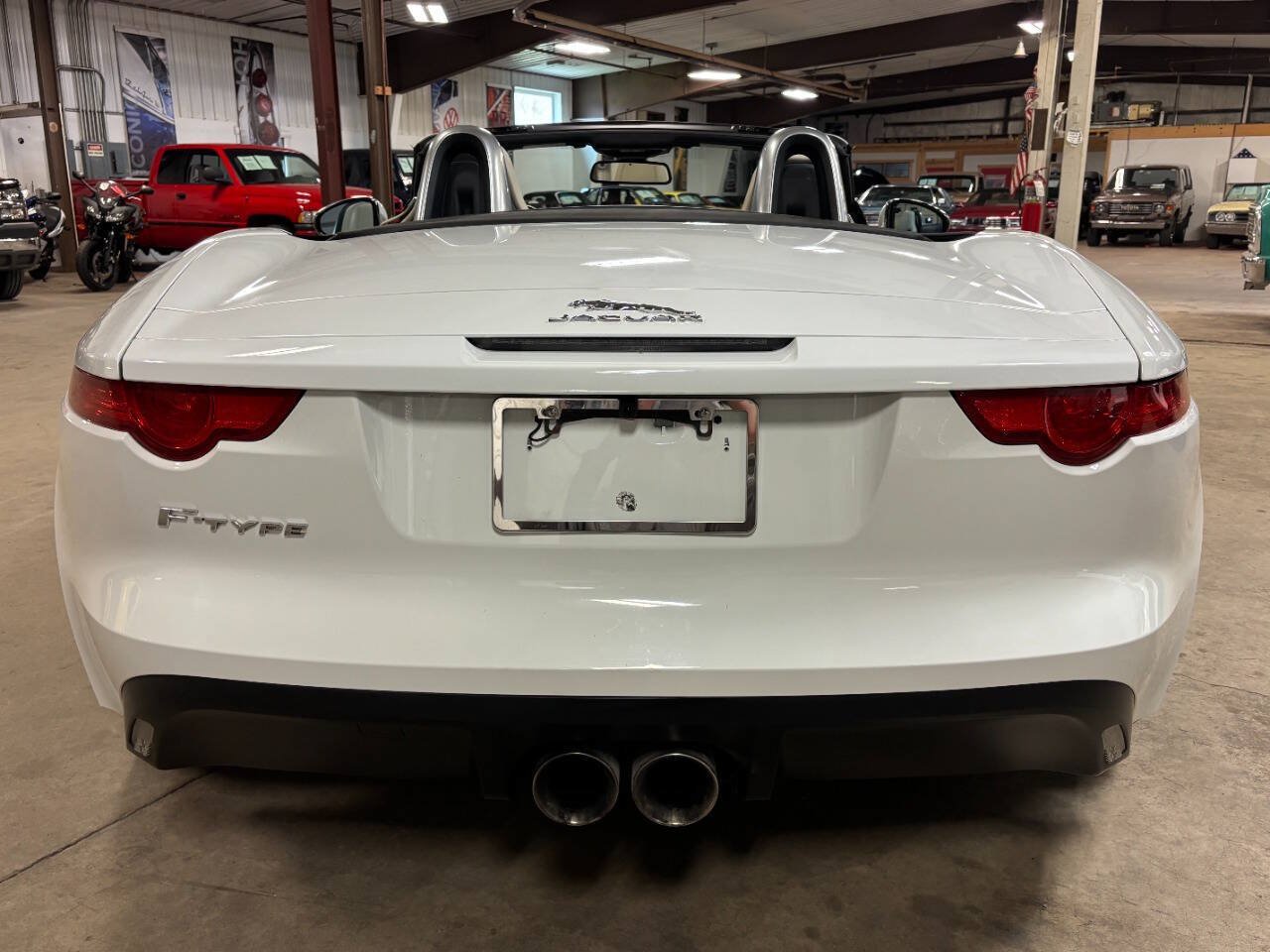 Used 2014 Jaguar F-TYPE Convertible RWD image 28