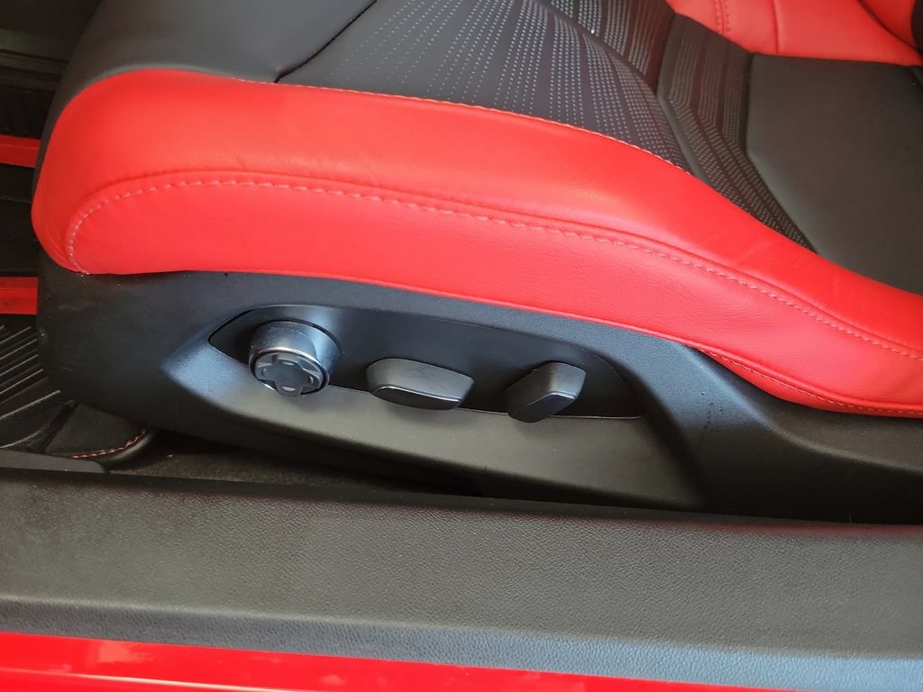 Used 2026 Chevrolet Corvette Z06 w/ Battery Protection Package RWD image 21