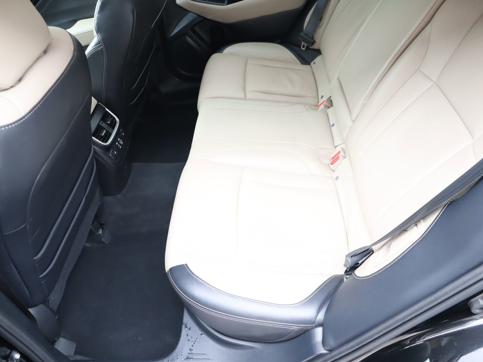 Used 2024 Subaru Outback Limited AWD/4WD image 49