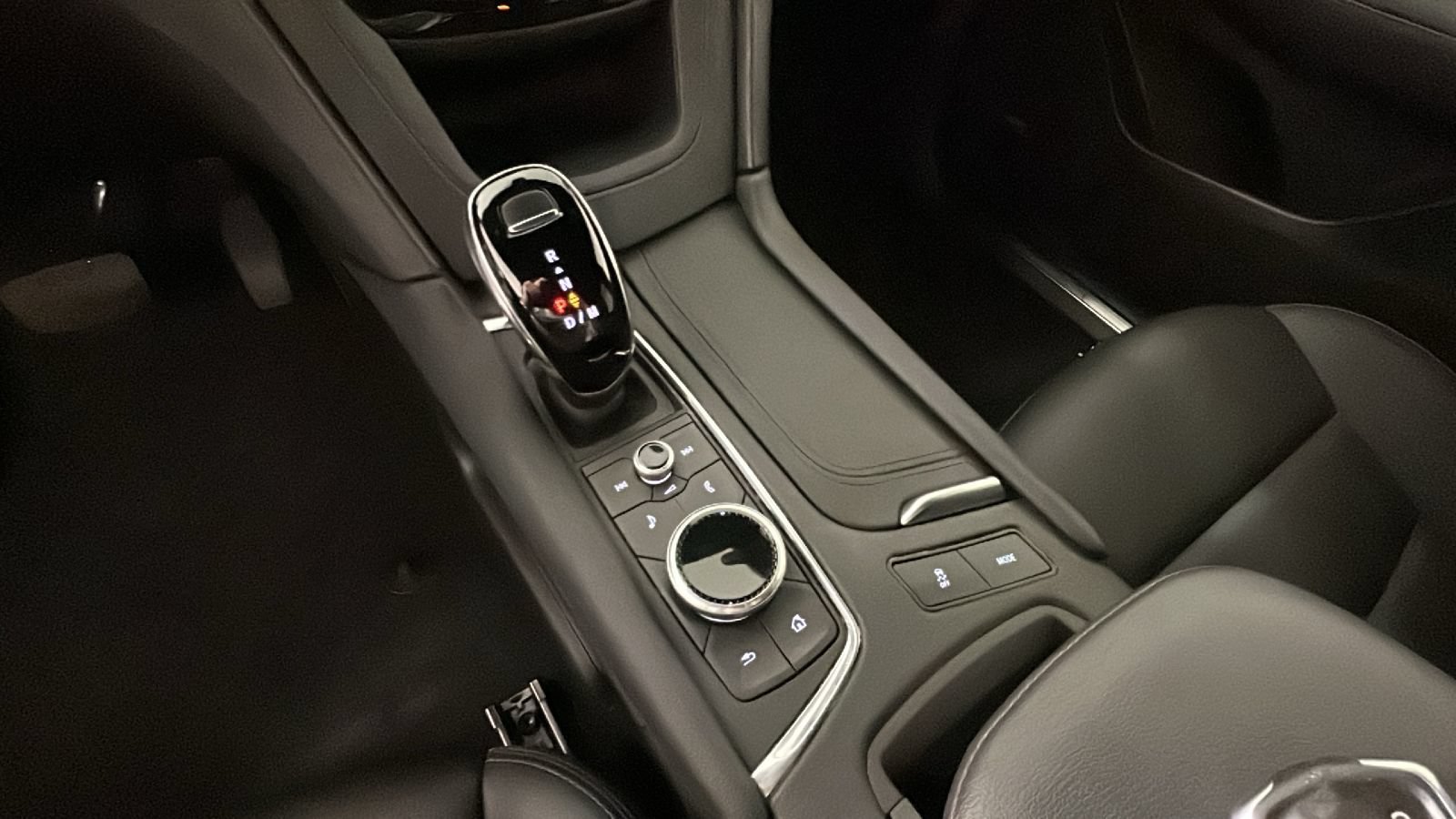 Used 2022 Cadillac XT5 Luxury AWD/4WD image 21