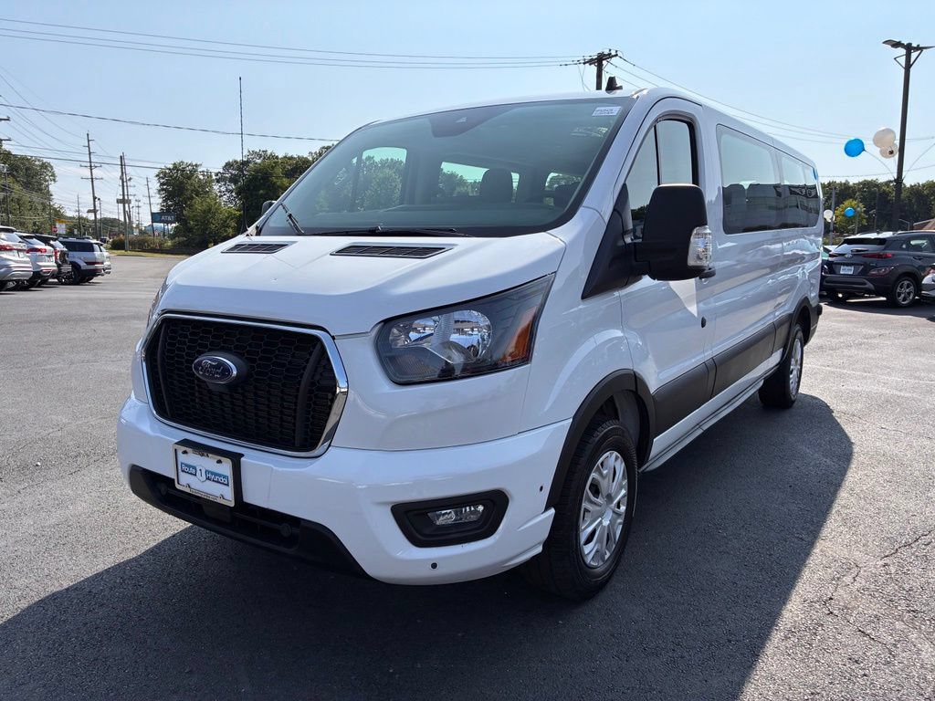 Used 2024 Ford Transit 350 XLT RWD image 3