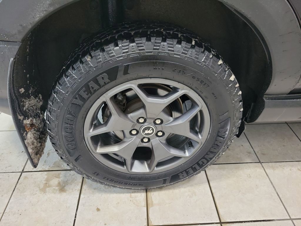 Used 2021 Ford Bronco Sport Badlands image 48