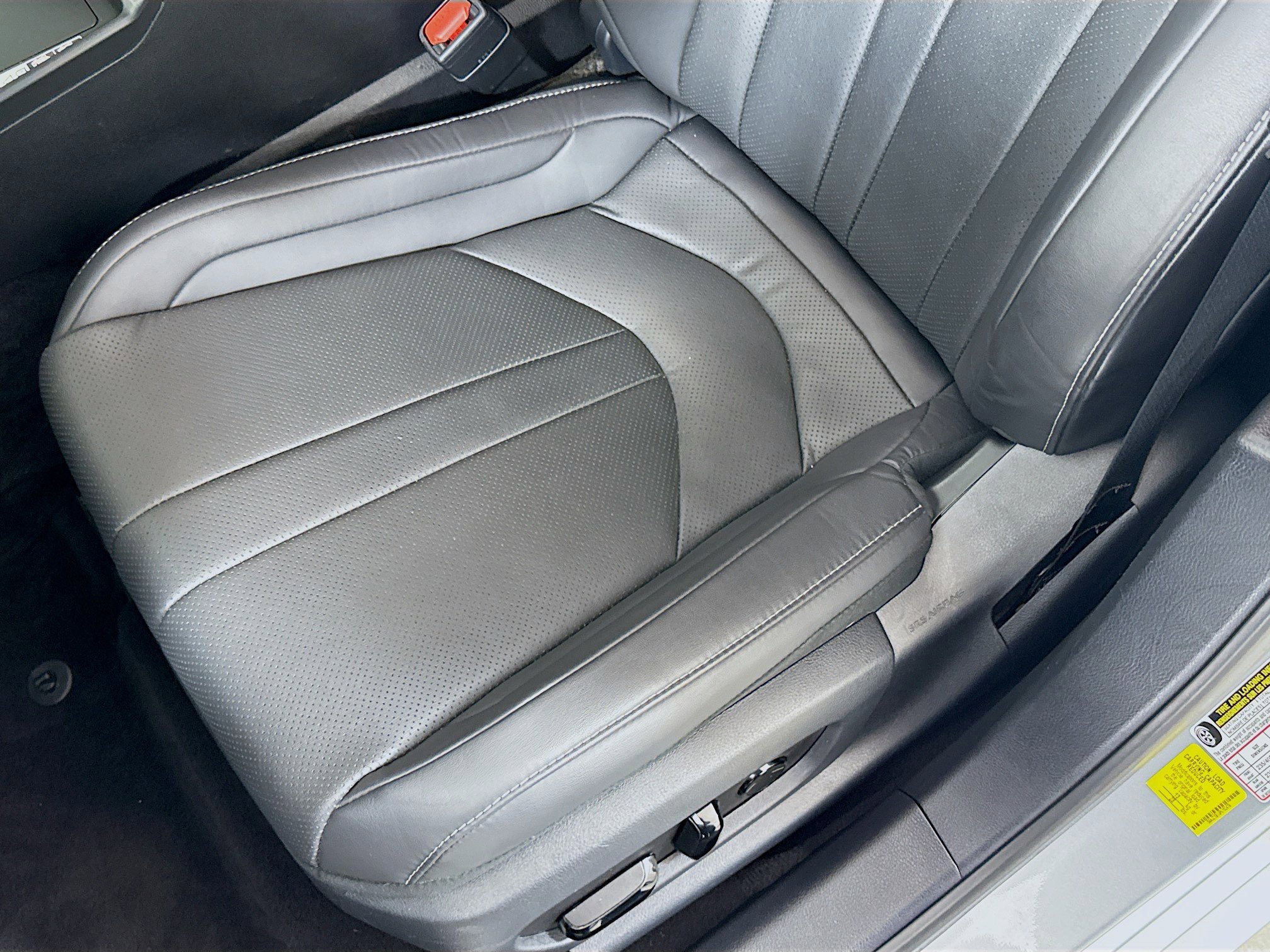 Certified 2023 Lexus ES 350 F Sport w/ Accessory Package (Z2) image 21