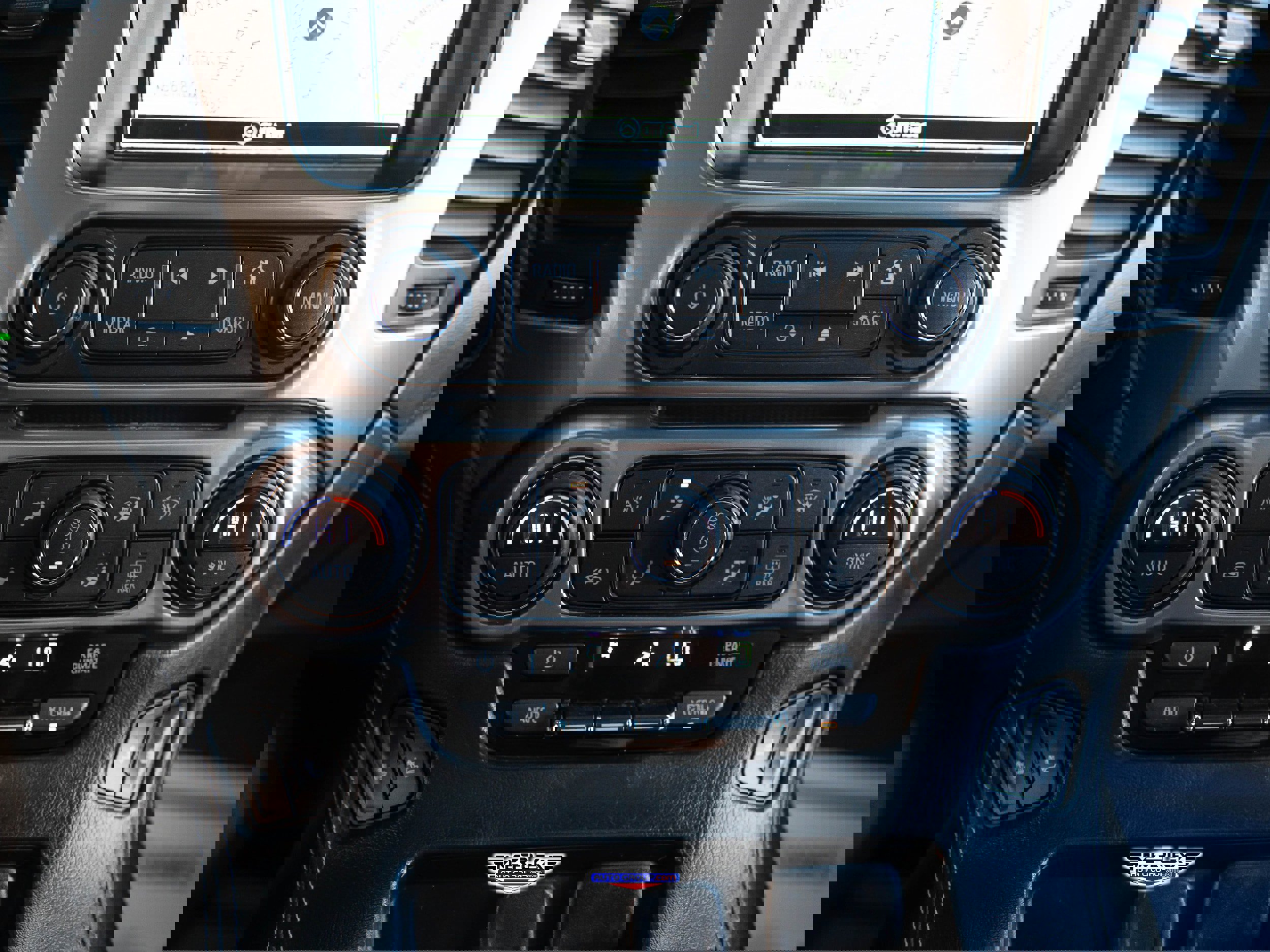 Used 2019 Chevrolet Tahoe LT image 33