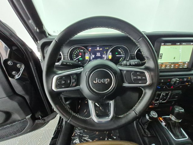 Used 2022 Jeep Wrangler Unlimited Rubicon 4xe w/ Dual Top Group AWD/4WD image 29