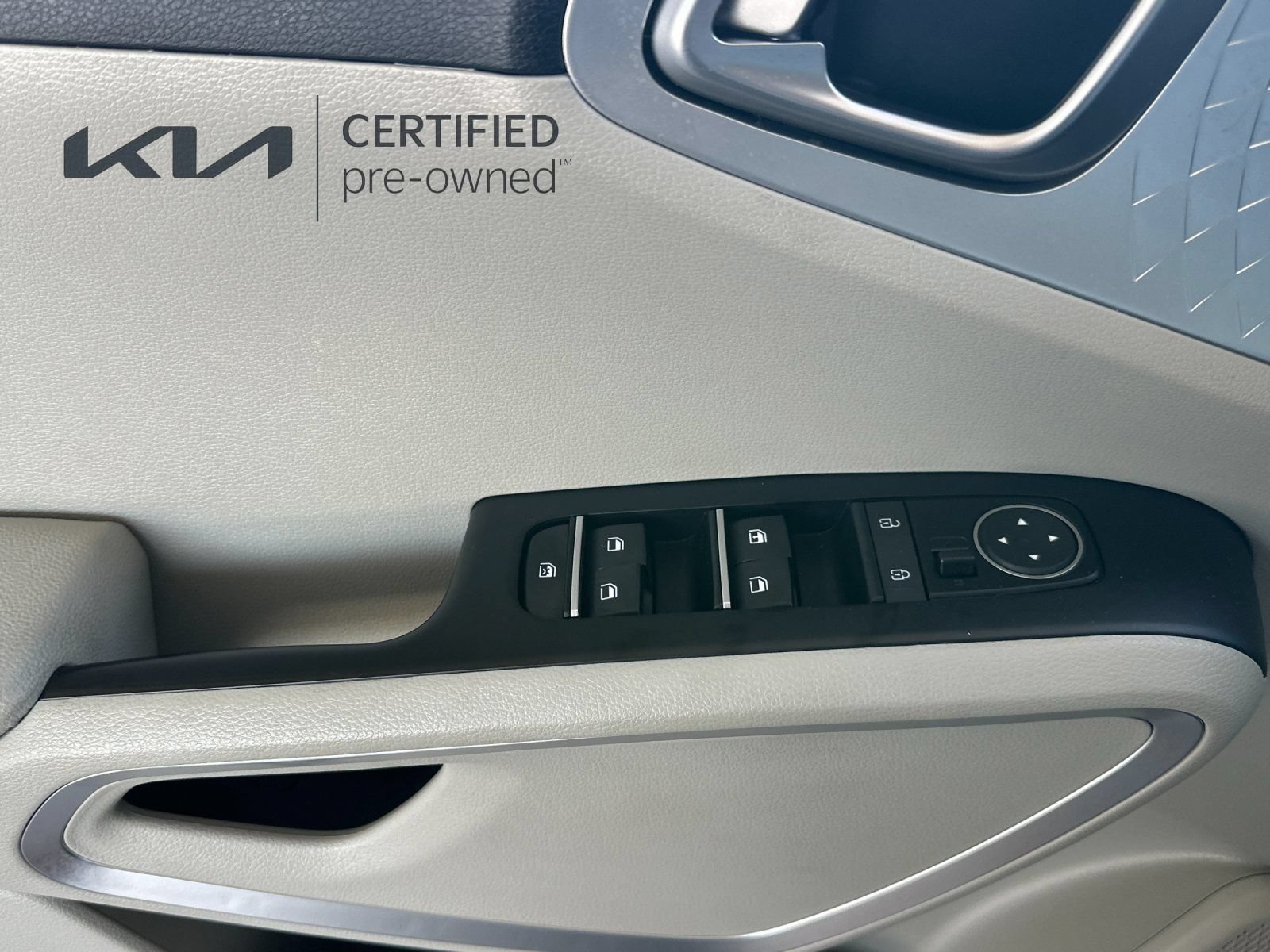 Certified 2024 Kia Soul LX w/ Option Group 015 FWD image 12