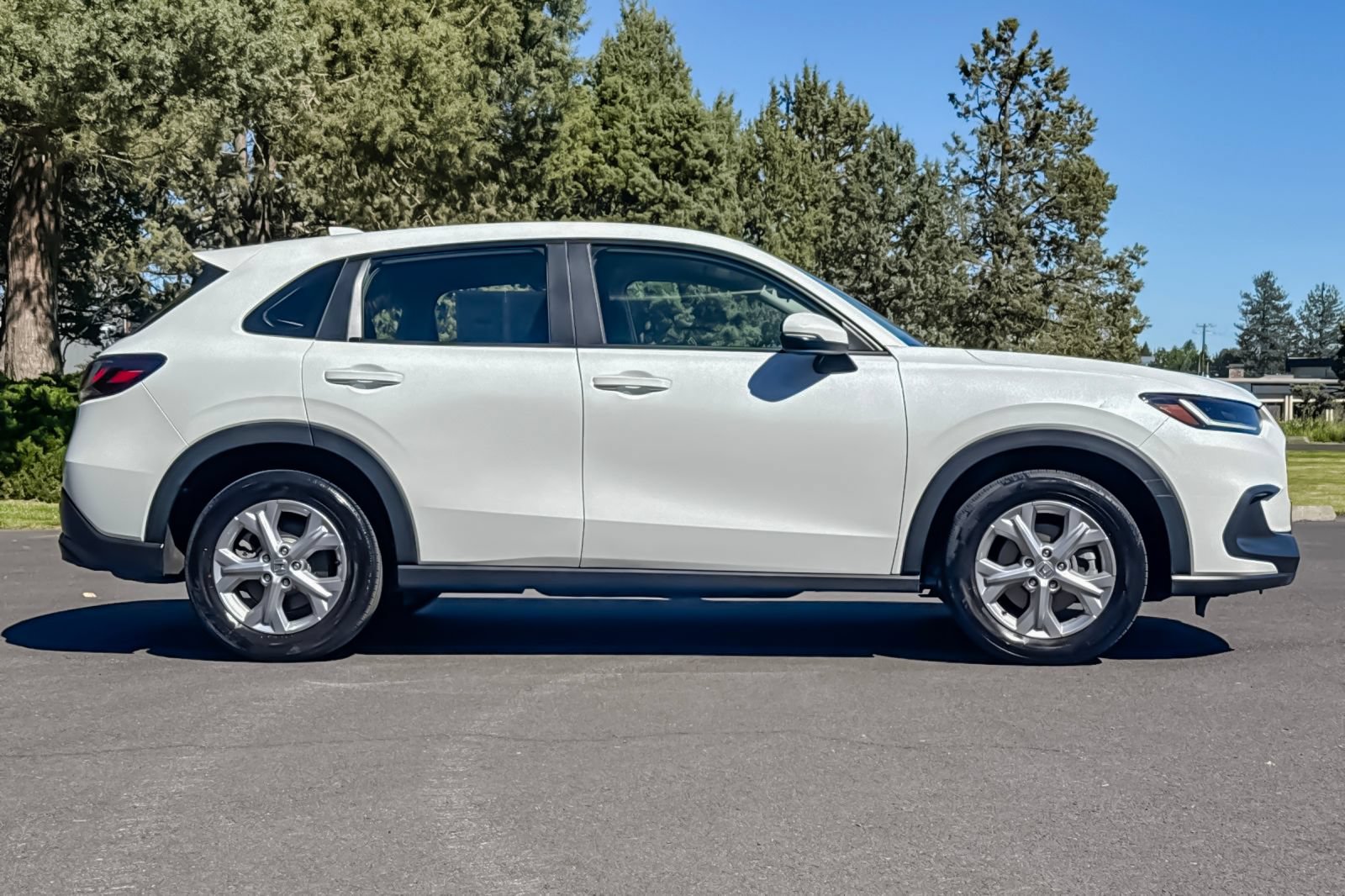 Used 2023 Honda HR-V LX video 3