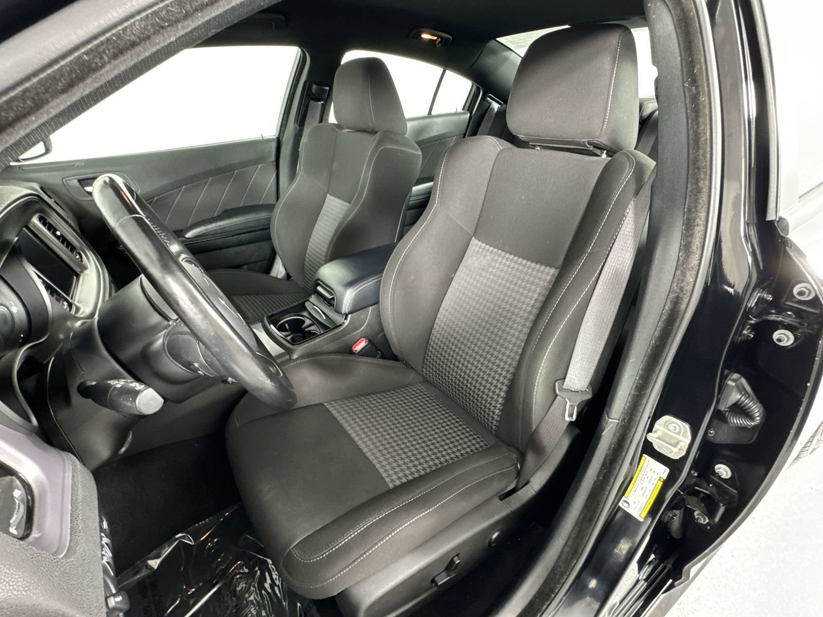 Used 2023 Dodge Charger GT w/ Blacktop Package image 19