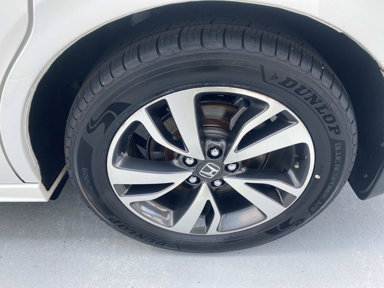 Used 2022 Honda Odyssey Touring image 11