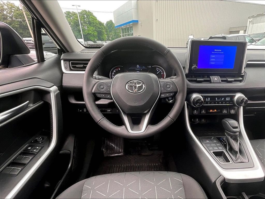Used 2023 Toyota RAV4 XLE w/ Convenience Package AWD/4WD image 17