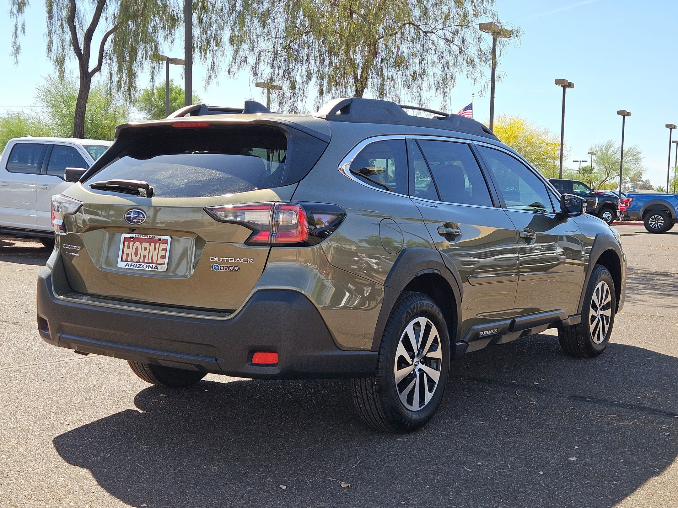 Used 2024 Subaru Outback Premium image 5