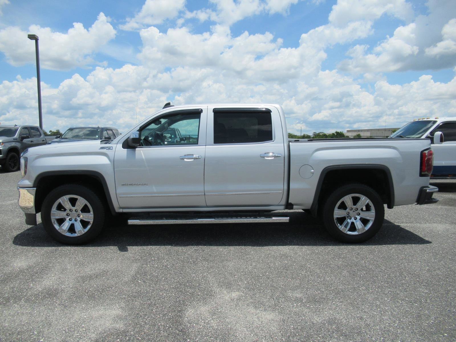 Used 2016 GMC Sierra 1500 SLT AWD/4WD image 4