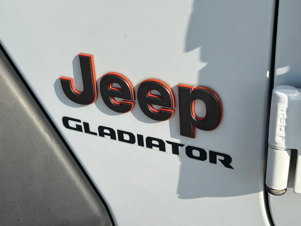 Used 2021 Jeep Gladiator Mojave AWD/4WD image 14