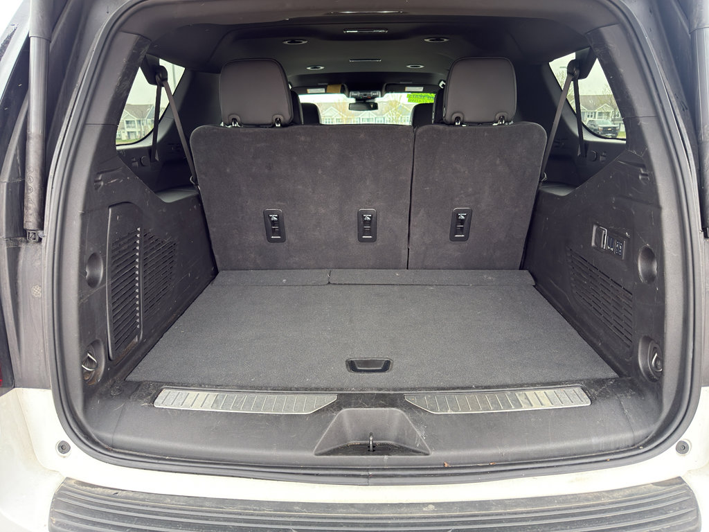 Used 2025 GMC Yukon XL Denali AWD/4WD image 42