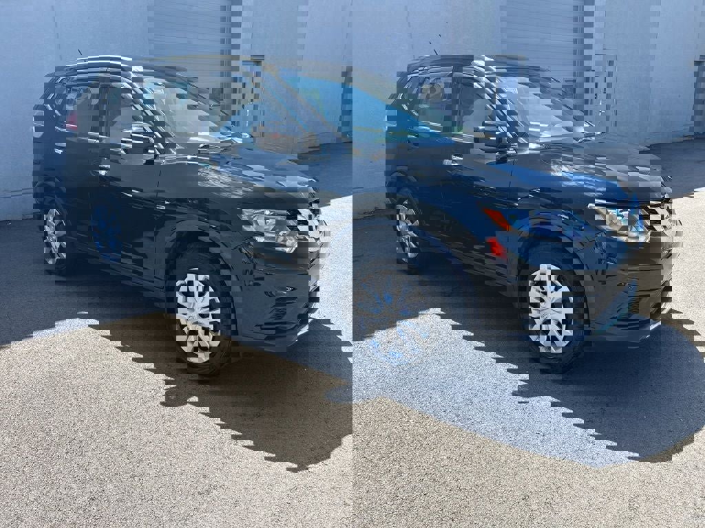 Used 2015 Nissan Rogue S image 7