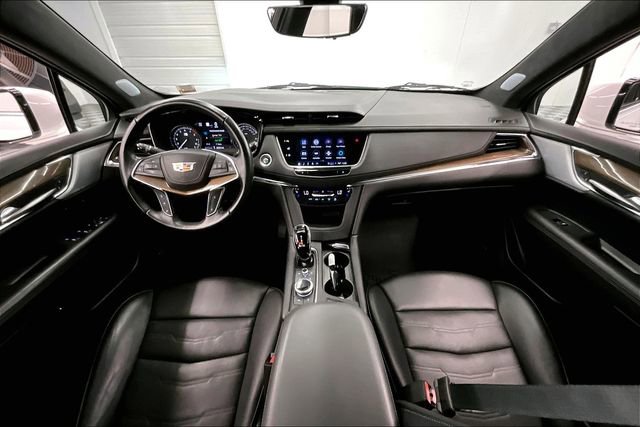 Used 2022 Cadillac XT5 Premium Luxury w/ Platinum Package AWD/4WD image 18