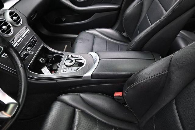 Used 2017 Mercedes-Benz C 300 4MATIC Sedan image 27