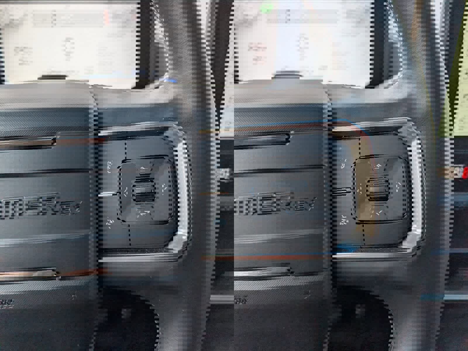 Certified 2025 GMC Hummer EV 2X w/ LPO, Sport Package image 22