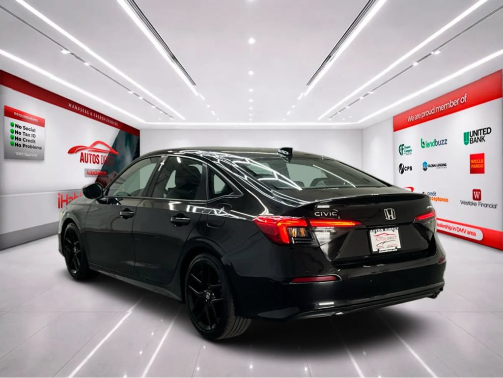 Used 2024 Honda Civic Sport image 5
