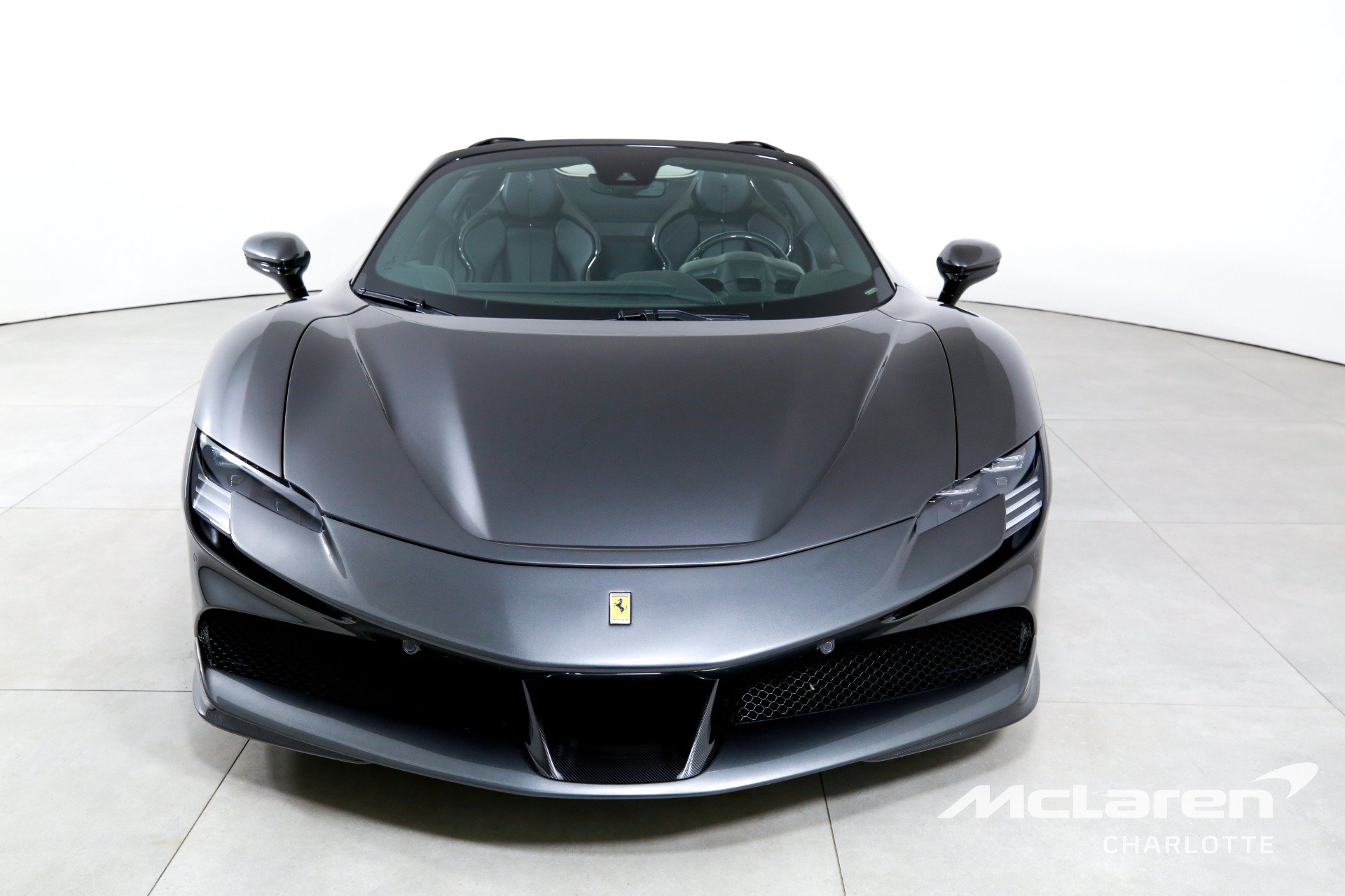 Used 2022 Ferrari SF90 Spider AWD/4WD image 4