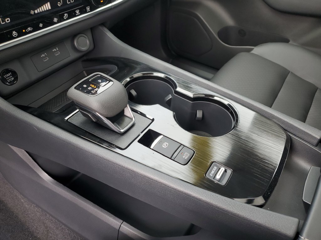 New 2026 Nissan Rogue Dark Armor FWD image 33