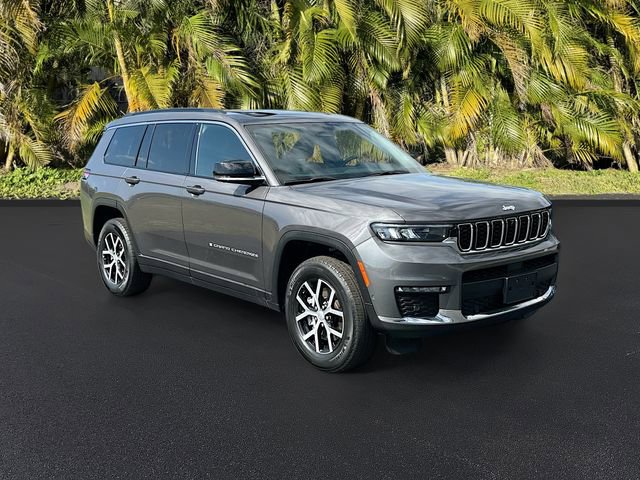 Used 2024 Jeep Grand Cherokee L Limited w/ Luxury Tech Group II image 2