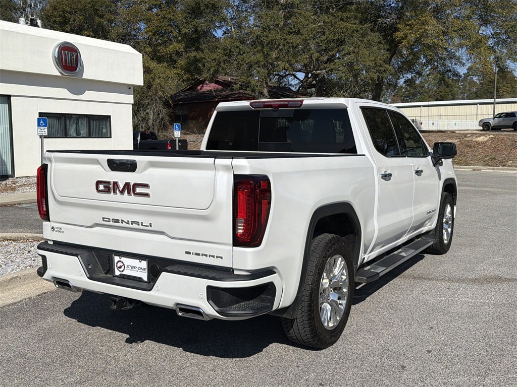 Used 2025 GMC Sierra 1500 Denali image 5