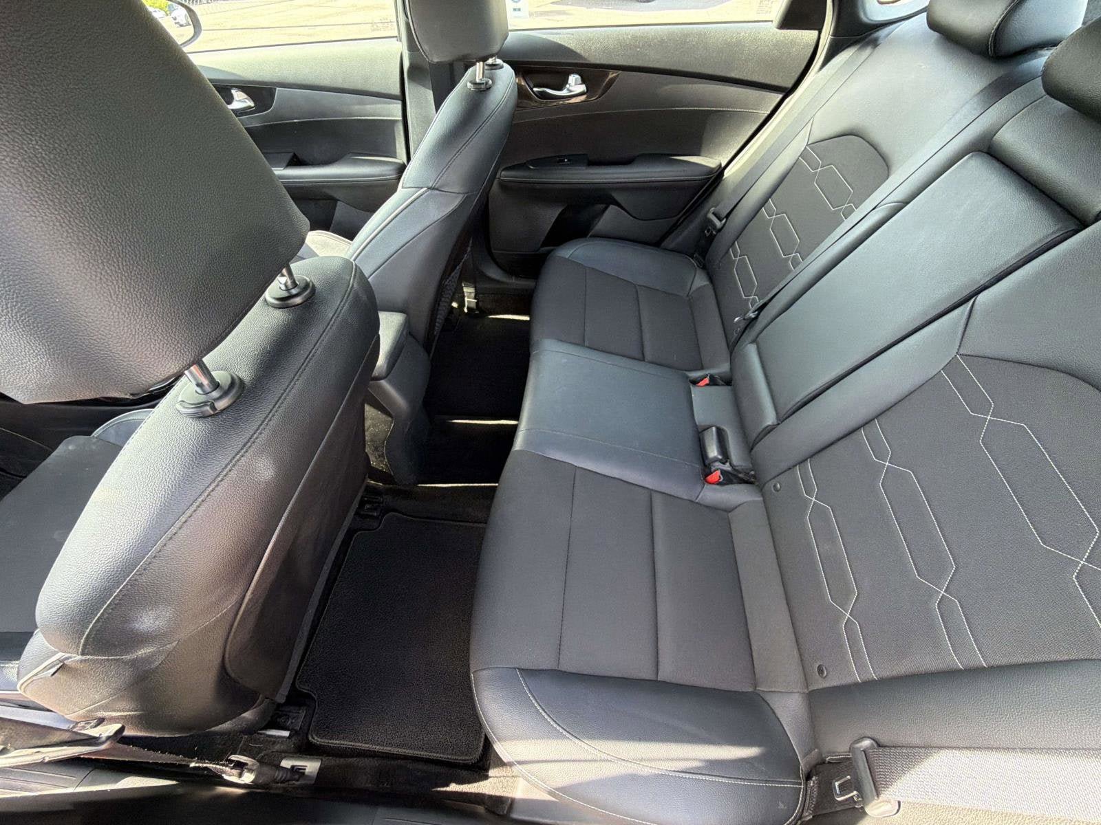 Used 2021 Kia Forte GT-Line FWD image 4