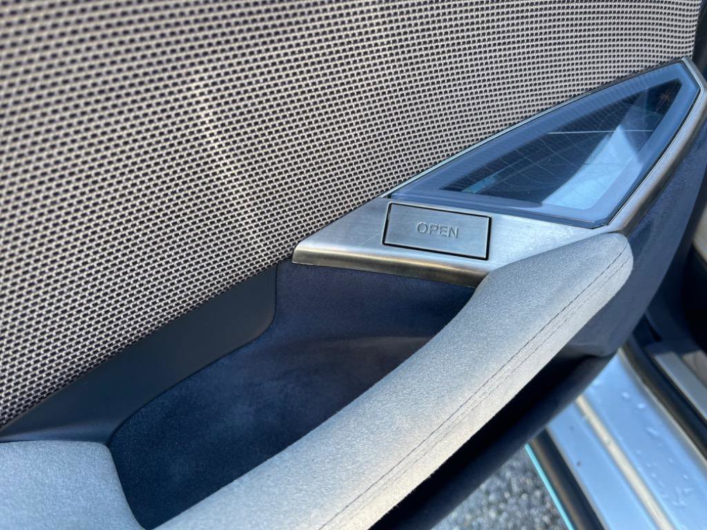 Used 2012 Fisker Karma EcoChic image 41