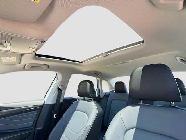 New 2026 Volkswagen Jetta SEL FWD image 21